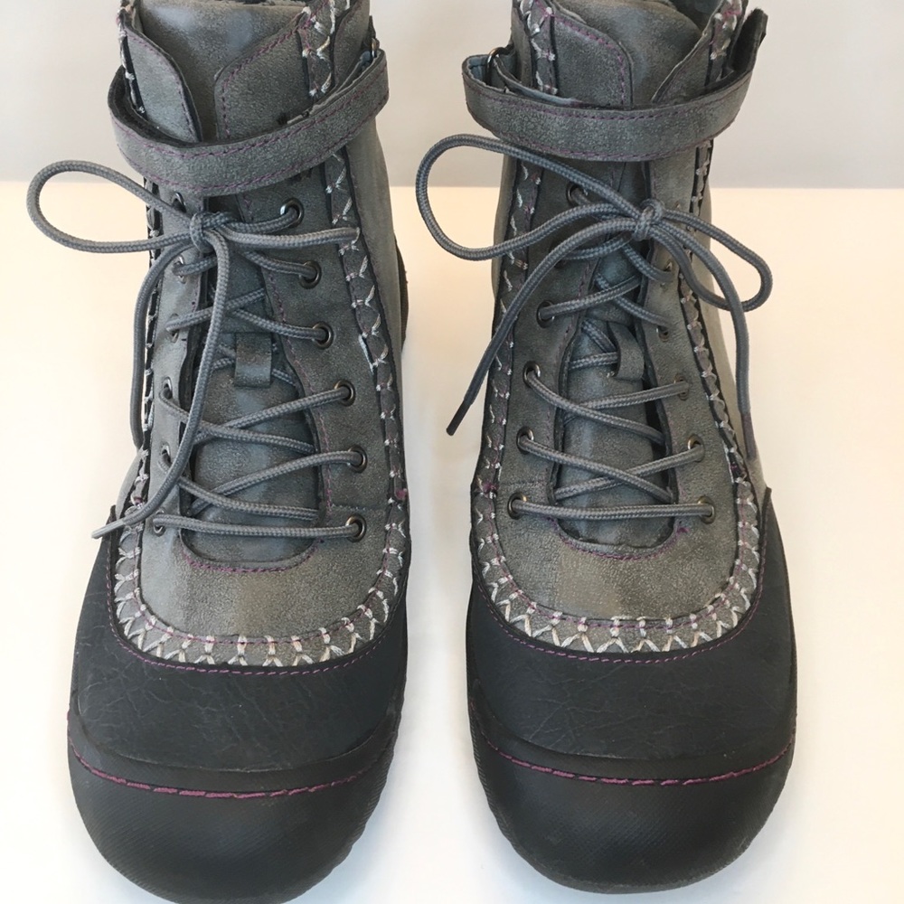 Jeep Engineered Traction Sole Women’s Size 11 Hiking/Walking Trail Boots